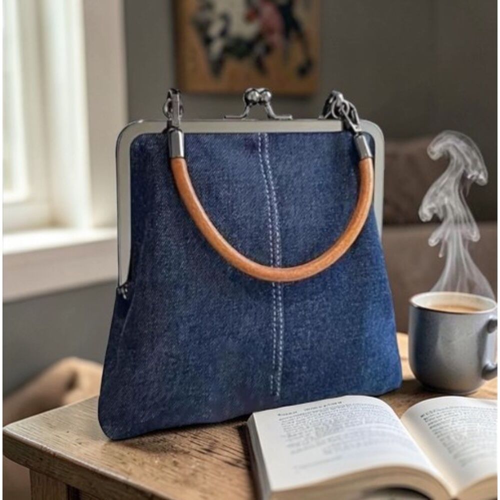 Denim Crossbody Tote Bags For Women Blue Denim Kiss Lock Purse Handbag
